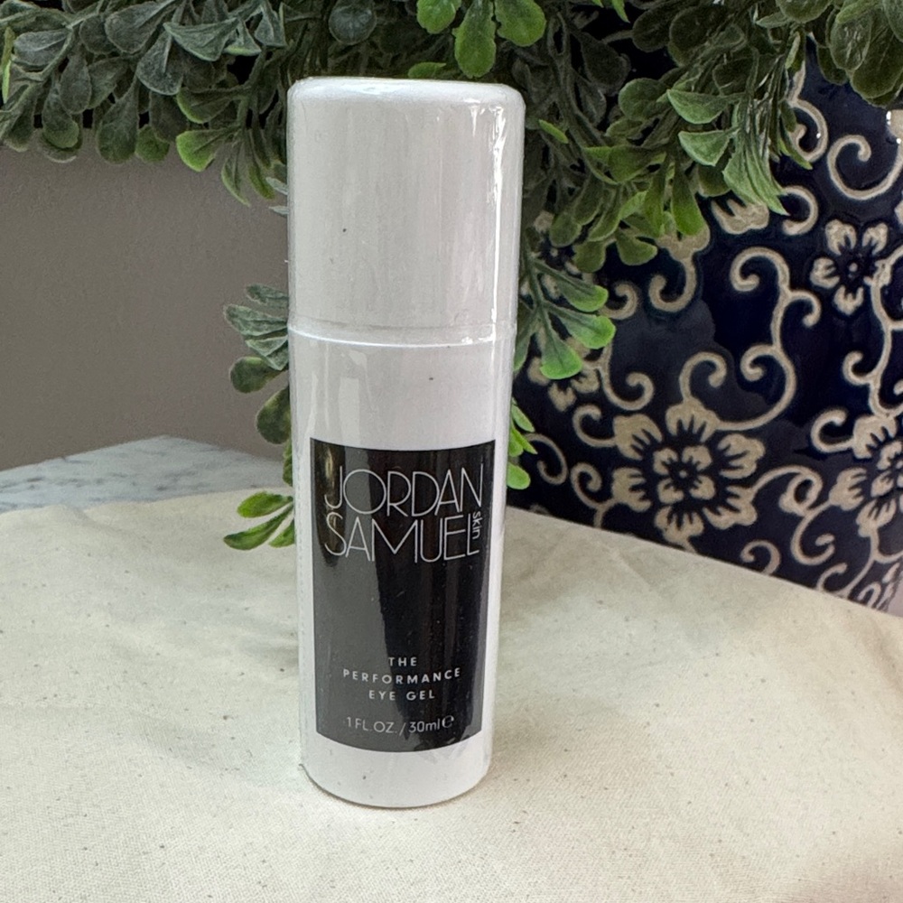 Jordan Samuel Skin Performance Eye Gel - NEW